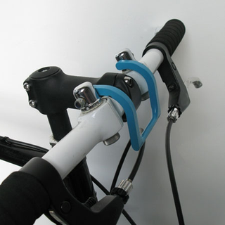 Illustration for article titled Folding Bike Handlebars: So Obvious, It Took This Long to Think of It